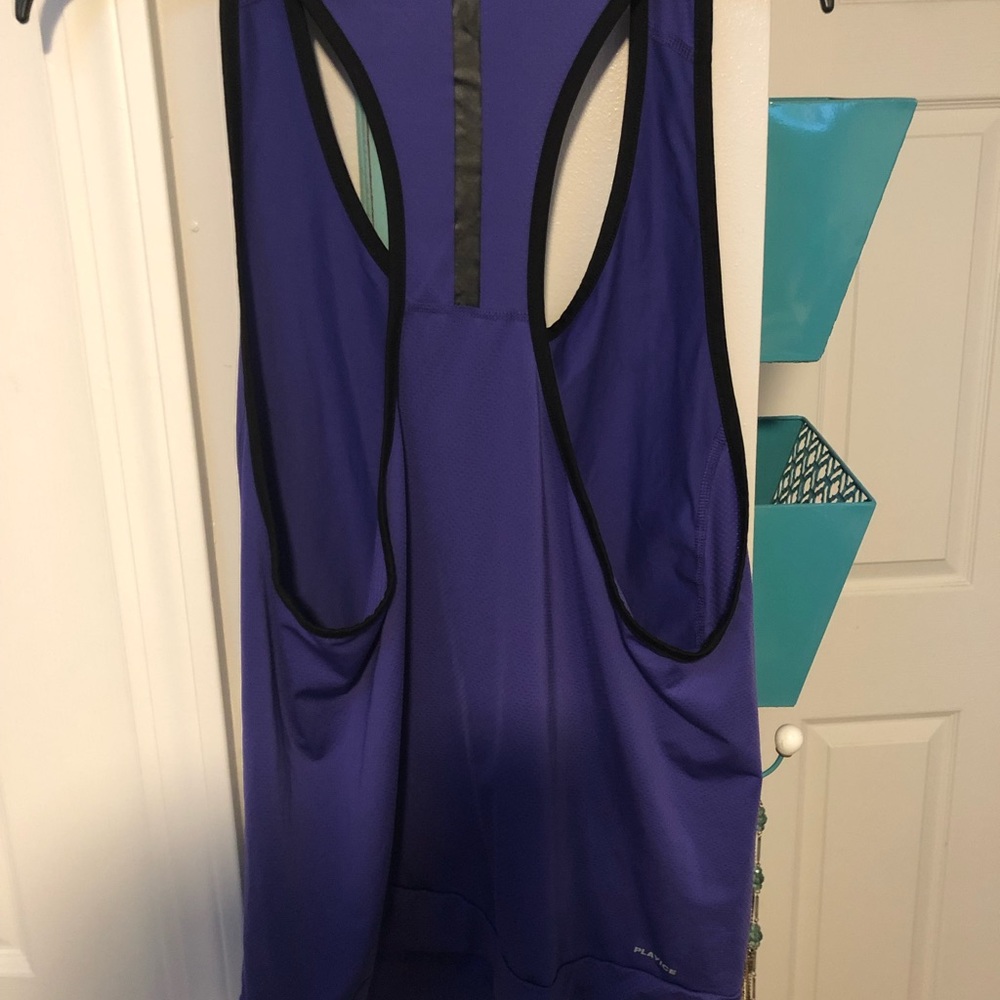 Reebok tank size large purple exercise